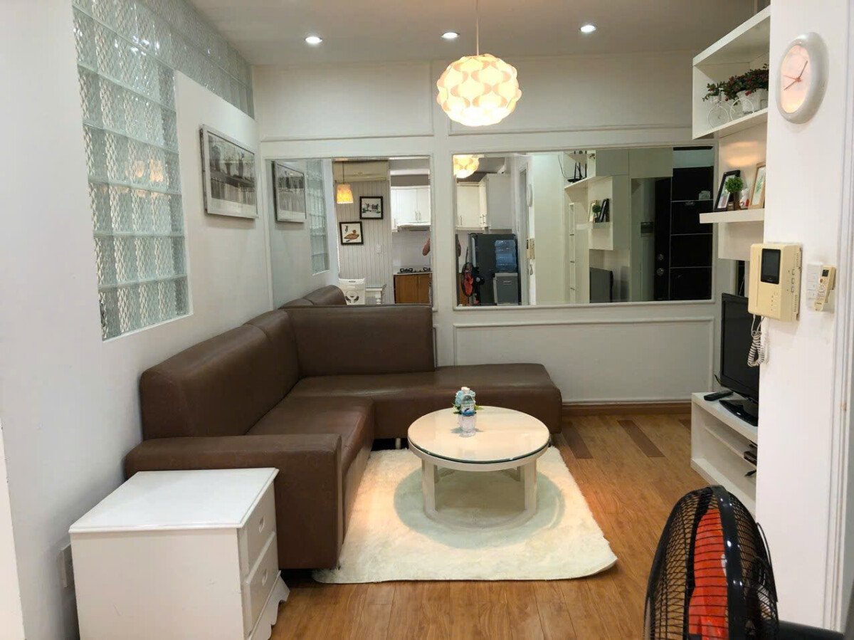 cho thue can ho 56n2 sky 3 1 1 - Cho thuê căn hộ Sky Garden 3. DT 56m2 View nội khu- 2 Phòng-1wc- Nội thất như hình- Giá 12 Triệu/Tháng