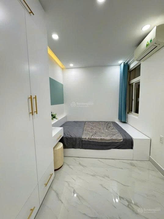 cho thue can ho sky 2 2 - Cho thuê căn hộ Sky Garden 2. DT 81m2 Nhà đẹp-mới- thiết kế 3 phòng-2wc- Nội thất đầy đủ- Giá 22 Triệu/Tháng