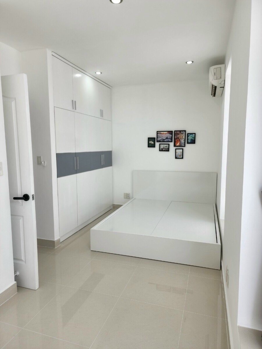 cho thue can ho sky garden 3 12 - Cho thuê căn hộ Sky Garden 3. DT 70m2 Nhà đẹp Thiết kế 2 Phòng-2wc- Nội thất đầy đủ- Giá 18 Triệu/Tháng