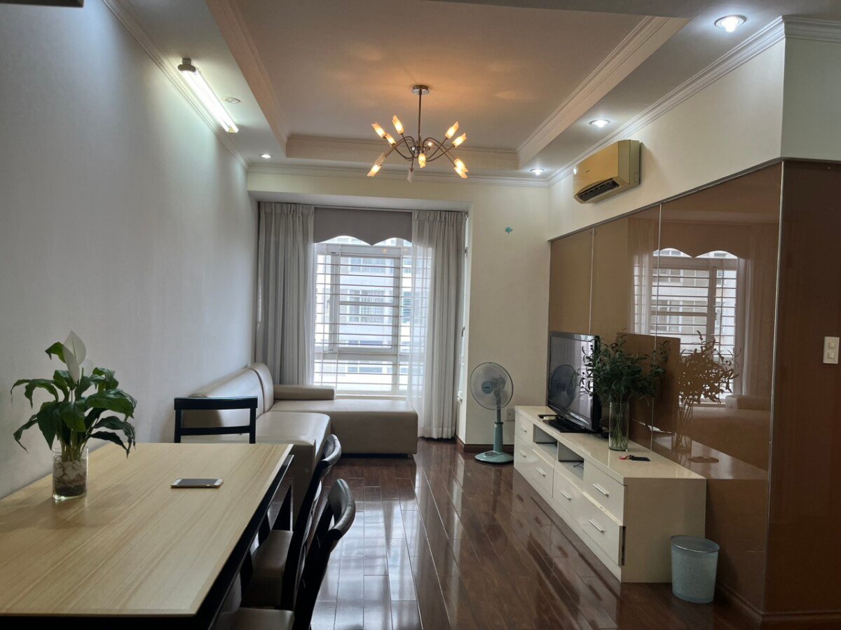 cho thue can ho sky garden 3 4 2 - Bán căn góc Sky Garden 3. DT 72m2 Thiết kế 2 Phòng ngù-2wc- Lầu trung- view nam mát mẻ- Giá 5.8 Tỷ