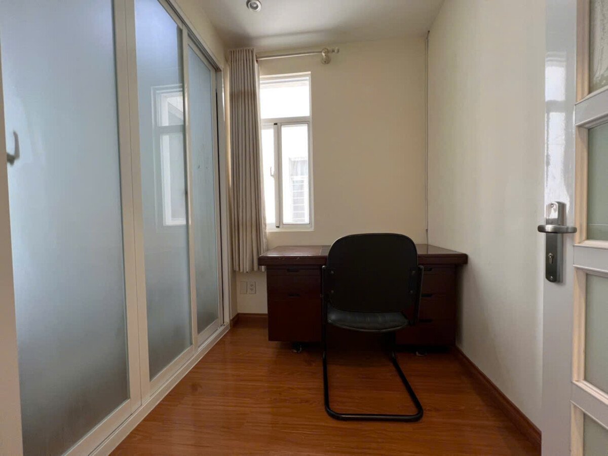 cho thue can ho sky garden 3 8 2 - Cho thuê căn hộ Sky Garden 3. DT 68m2 Thiết kế 2 phòng ngủ-2wc- Nhà đầy đủ nội thất. Giá 15 Triệu/Tháng