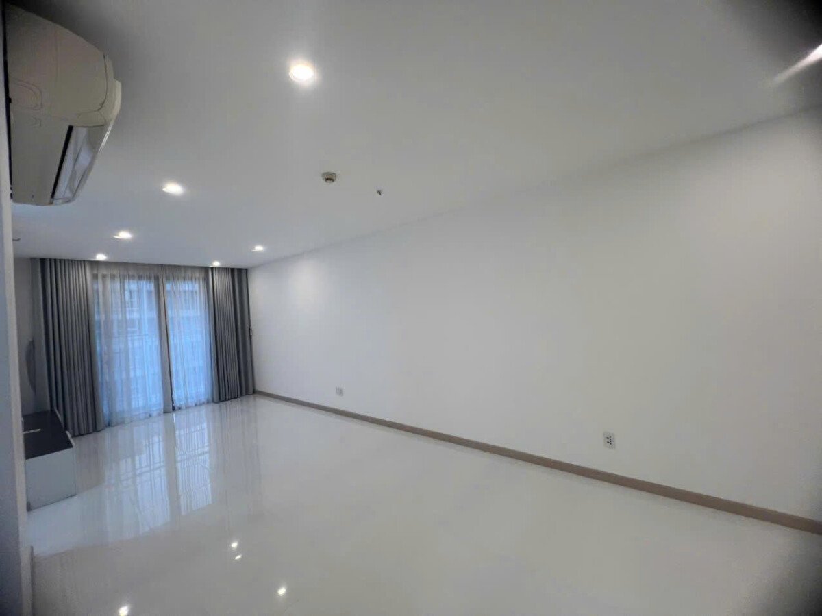 cho thue can scenic valey noi that dinh tuong 11 - Cần cho thuê căn hộ Scenic Valley 1. DT 80m2 Lầu cao- Cho thuê nội thất dính tường- Giá 20 Triệu/Tháng