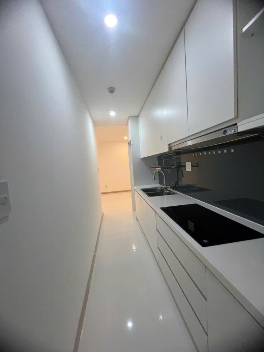 cho thue can scenic valey noi that dinh tuong 7 - Cần cho thuê căn hộ Scenic Valley 1. DT 80m2 Lầu cao- Cho thuê nội thất dính tường- Giá 20 Triệu/Tháng