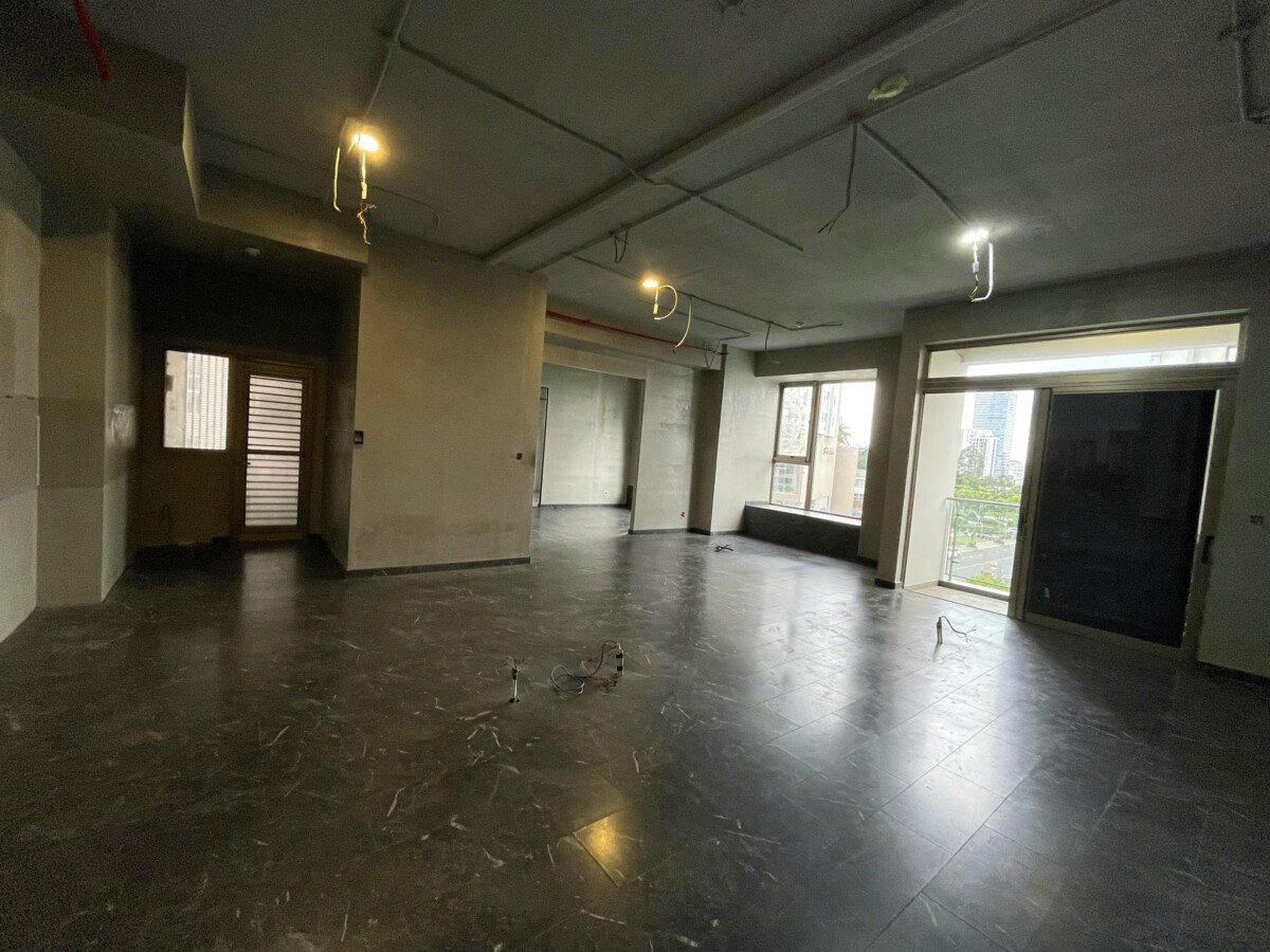 cho thue shop house tho midtown M8 4 - Cần cho thuê Shop House tại Midtown Tòa M8. DT 110m2 Hiện trạng thô dễ thiết kế- Giá chỉ 37 Triệu/Tháng