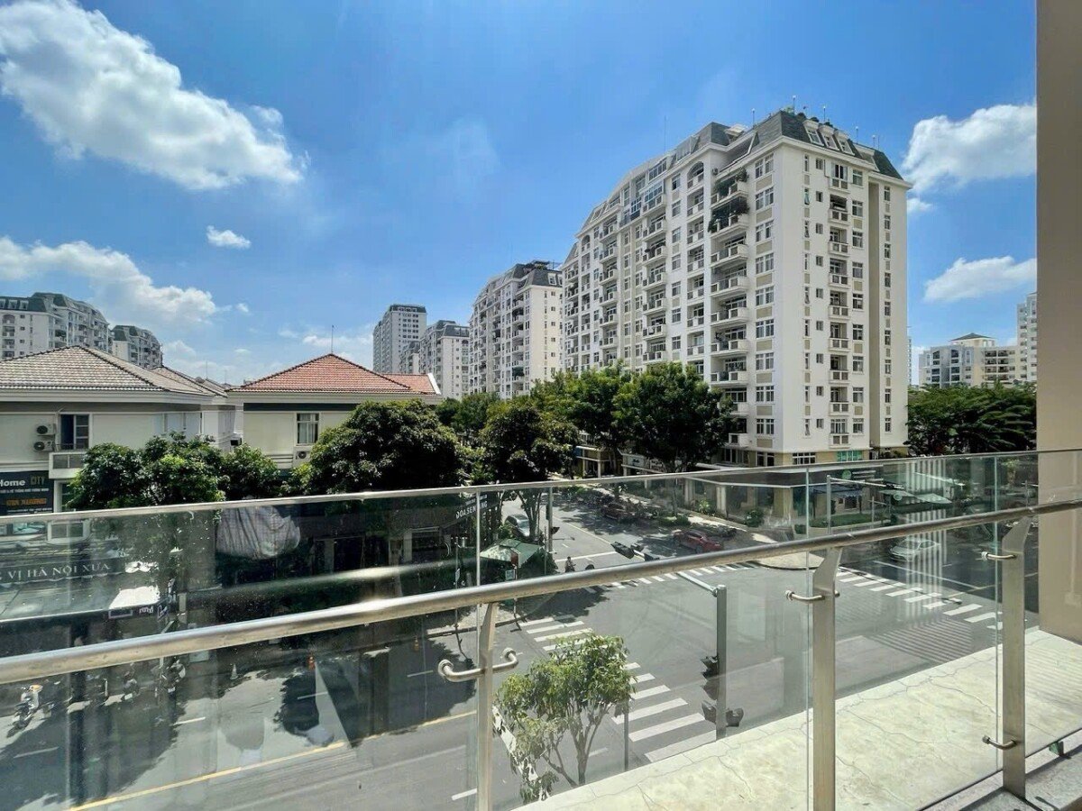 cho thue shophouse tai midtown 1 - Cho thuê shophouse tại Midtown tòa M7. DT 54m2- View biệt thự- Có thể vừa kinh doanh vừa ở. Giá 20 Triệu/Tháng