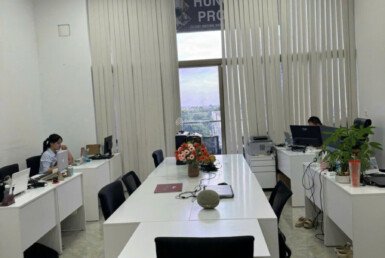 cho thue van phong midtown 385x258 - Cho thu&ecirc; Shophouse, mặt bằng kinh doanh Ph&uacute; Mỹ Hưng gi&aacute; rẻ