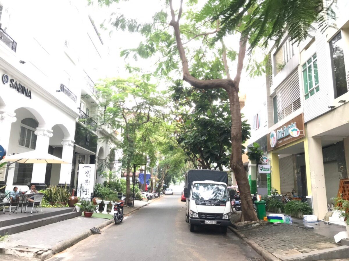 duong noi khu hung gia hung phuoc - Rẻ hơn 5tỷ bán nhà nguyên căn Nội khu Hưng Gia Hưng Phước phường Tân Hưng t4/2026