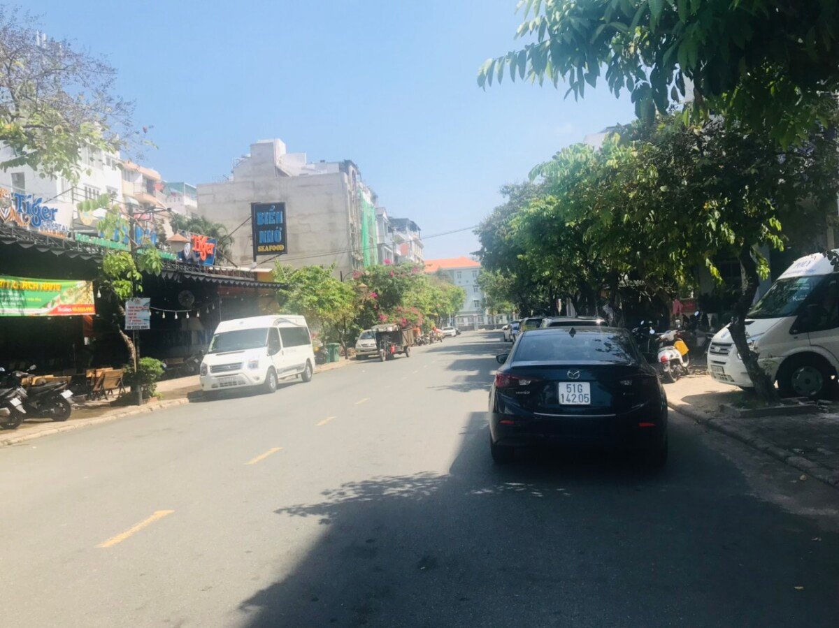 duong phan khiem ich rong rai - Bán khách sạn, căn hộ dịch vụ tại Hưng Gia Hưng Phước, Phú Mỹ Hưng