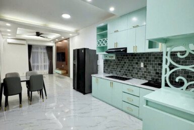 Bán căn hộ Sky Garden 2. DT 71m2 Nhà đẹp- Đang cho thuê 19 Triệu/Tháng. Thiết kế 2 Phòng-2wc- Giá 5.650 Tỷ