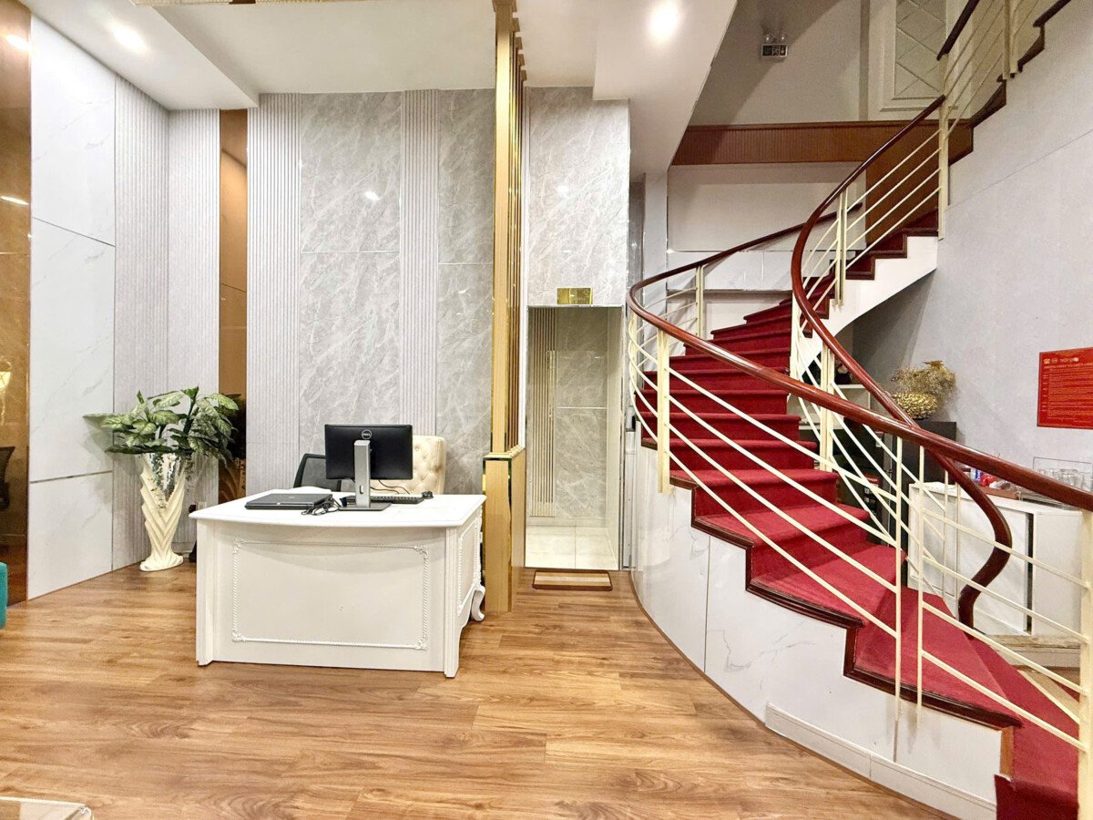 gen h z7728245764706 ca6b2e298777c261a68c860b042764de - Cho thuê nguyên căn nhà phố khu Hưng Gia 2. PMH Khu vực sầm uất dễ kinh doanh. Giá rẻ chỉ 55 Triệu/Tháng