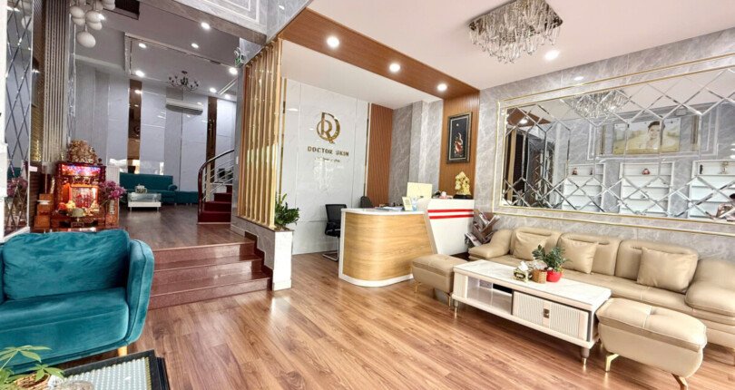 Cho thuê nguyên căn nhà phố khu Hưng Gia 2. PMH Khu vực sầm uất dễ kinh doanh. Giá rẻ chỉ 55 Triệu/Tháng