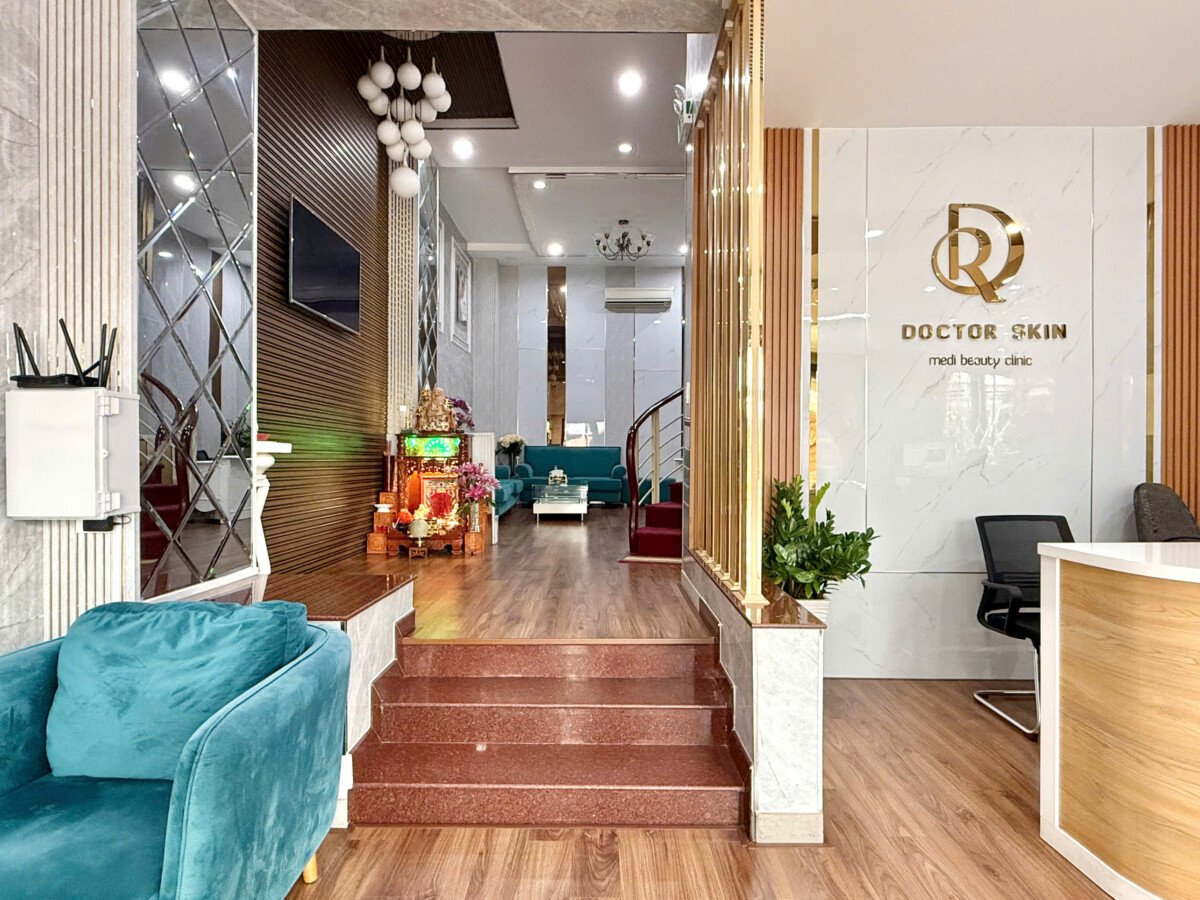 gen h z7728260808736 e582688357ce7099296510afa4dd4d7e - Cho thuê nguyên căn nhà phố khu Hưng Gia 2. PMH Khu vực sầm uất dễ kinh doanh. Giá rẻ chỉ 55 Triệu/Tháng