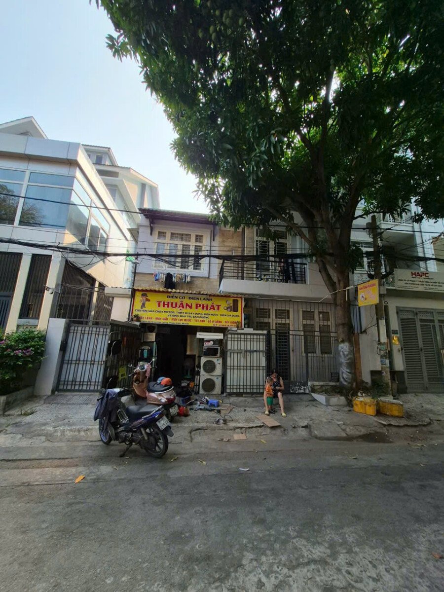 hinh anh mua ban nha biet thu kdc lang dai hoc nha be t4 2026 - Giá mua bán nhà Biệt thự nguyên căn kdc Làng Đại Học Nhà Bè T4/2026