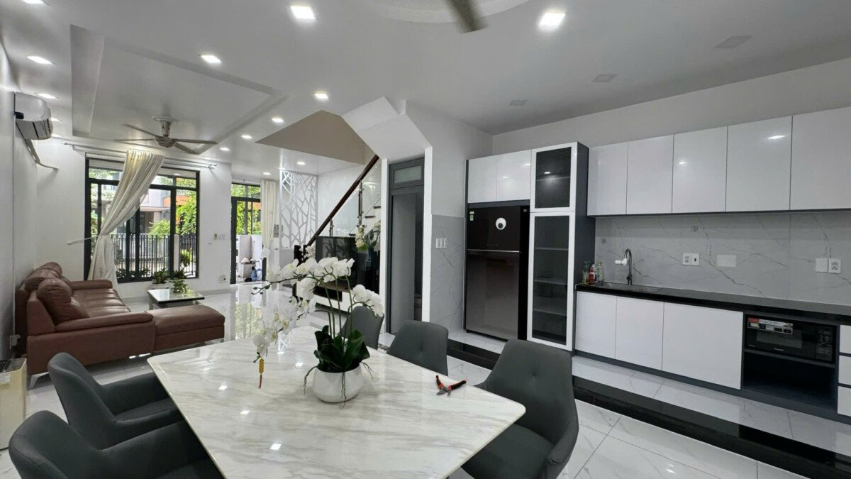 hinh anh mua ban nha khu biet thu lavila kien a nha be t5 2026 - Giá mua bán nhà nguyên căn Đường số 7 Khu Biệt thự Lavila Kiến Á Nhà Bè T5/2026