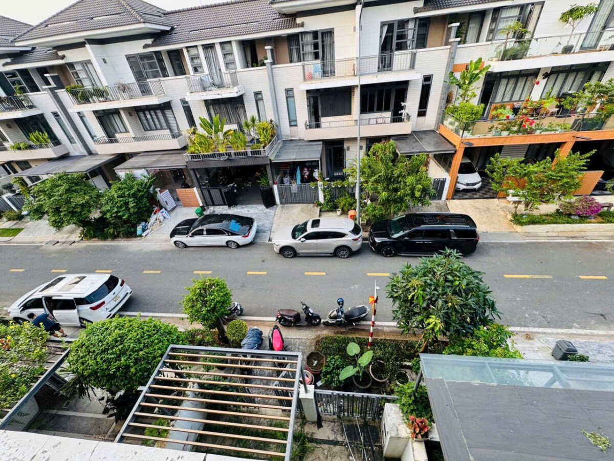 hinh anh ngoai nha ban - Giá mua bán nhà Biệt thự nguyên căn kdc Lavila Nhà Bè T5/2026