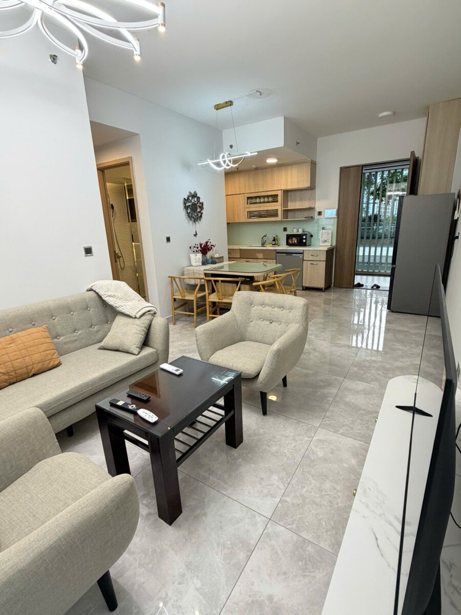 hinh anh phong khach can ho can ban 2 - Cho thuê căn hộ 02pn, chung cư The Peak Midtown, giá 31tr/tháng, nhà đẹp, đầy đủ nội thất.