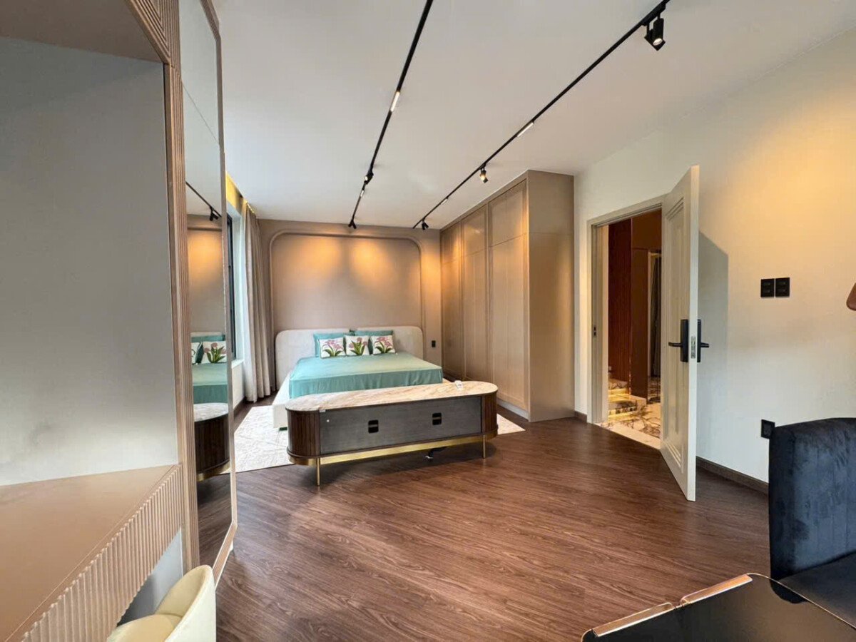 khong gian phong ngu sang trong - Giá cho thuê nhà Biệt thự 5pn Nội khu Mỹ Giang phường Tân Hưng T4/2026