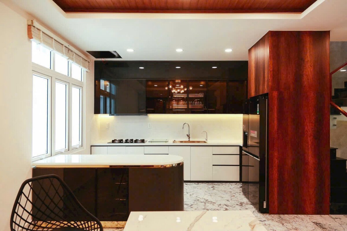 khu vuc bep nha biet thu cho thue - Giá cho thuê nhà Biệt thự nguyên căn số 600 Nguyễn Lương Bằng kdc The Peak Garden T4/2026