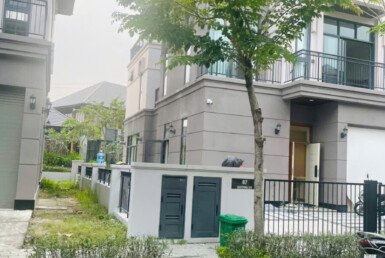 Giá mua bán nhà Biệt thự Song Lập Nội khu Zeitgeist Nhà Bè T4/2026