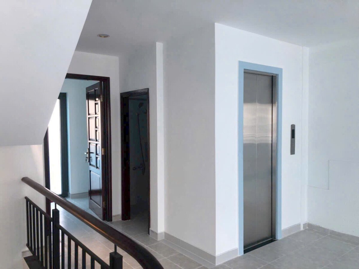 nha ban co thang may - Rẻ hơn 5tỷ bán nhà nguyên căn Nội khu Hưng Gia Hưng Phước phường Tân Hưng t4/2026