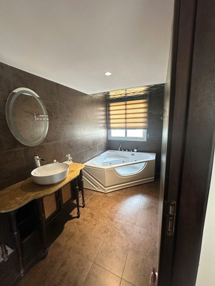 nha tam sang trong 2 - Giảm giá bán gấp căn hộ Duplex 2pn tòa B chung cư Mỹ Cảnh phường Tân Hưng T4/2026