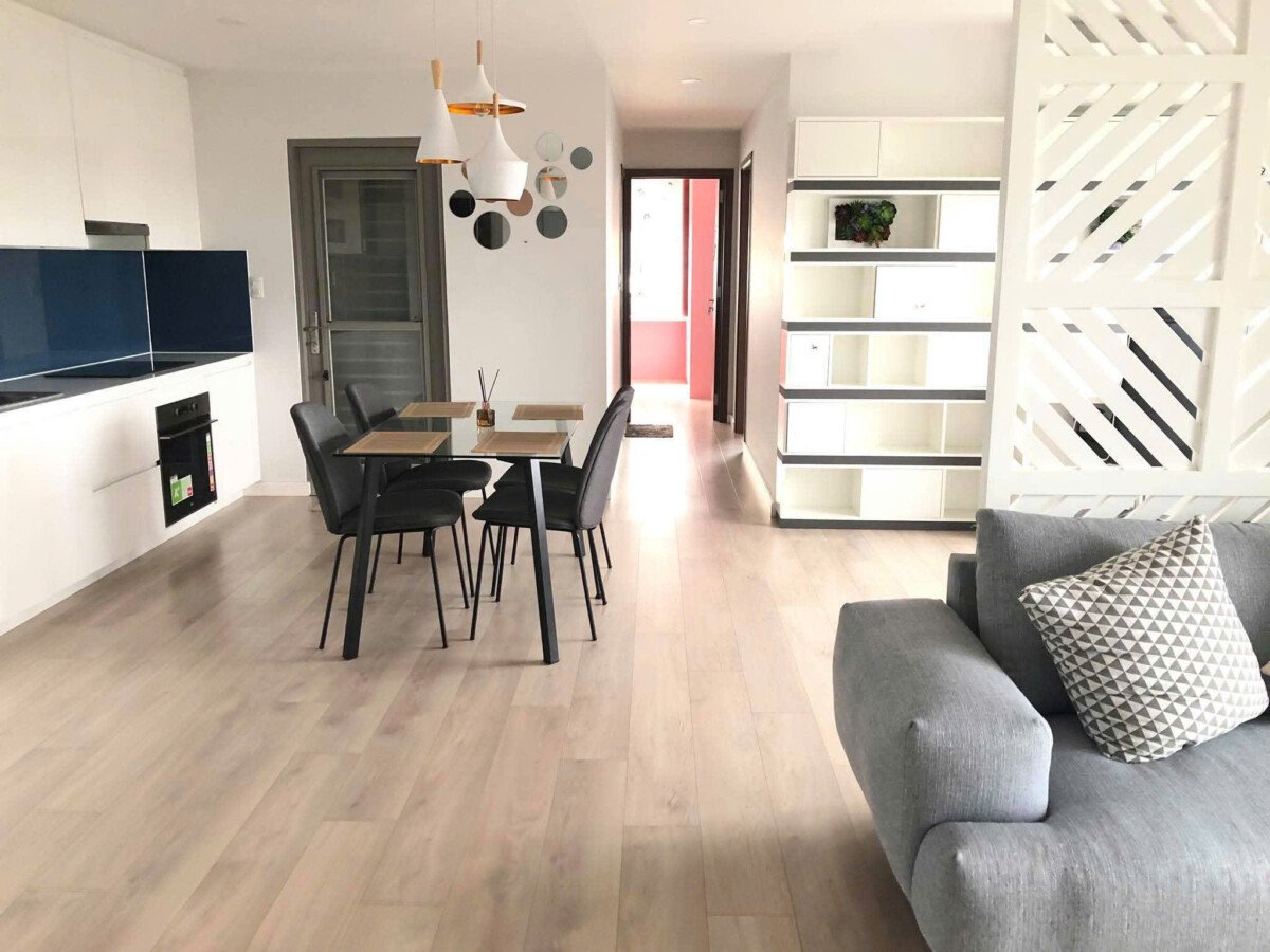 phong an ccan ho ban - Bán căn hộ 97m2, chung cư Hưng Phúc, view Biệt Thự, giá 9 tỷ, đủ nội thất.