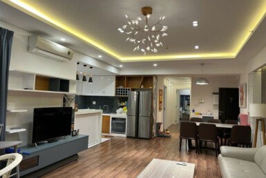 Bán căn hộ chung cư Green Valley , diện tích 128m2, giá 10.8 tỷ, nhà đầy đủ nội thất view Tây Bắc.