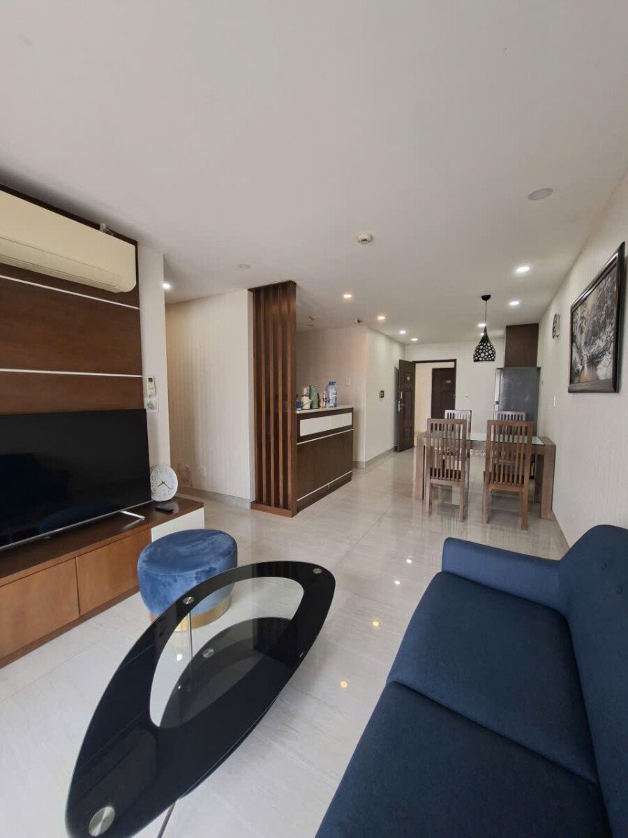 phong khach can scenic cho thue - Bán nhanh căn Scenic Valley 1. DT 71m2 Nhà cam kết như hình-Sổ sẵn công chứng liền. Giá 7.150 Tỷ