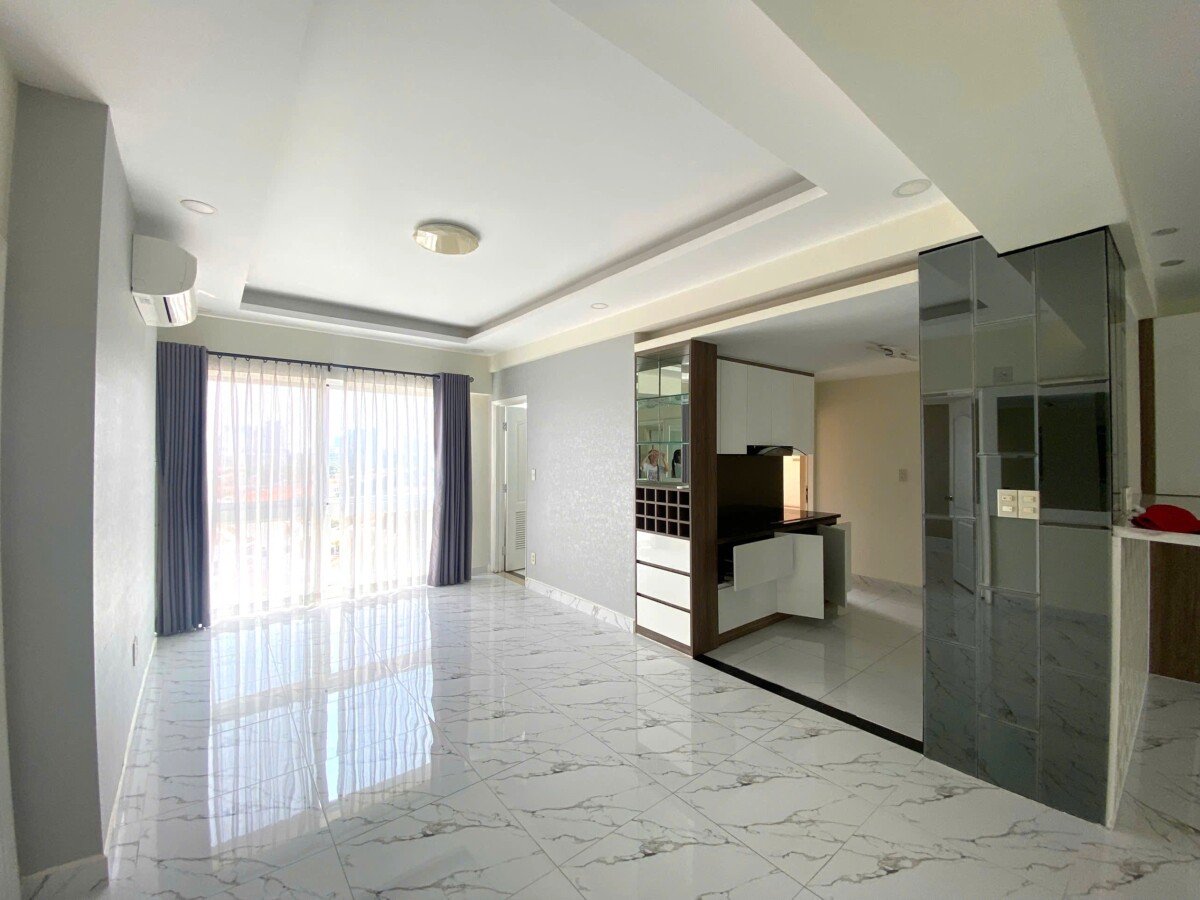 phong khach rong rai sang trong - Giá cho thuê căn hộ 3pn tòa C chung cư Mỹ Phát phường Tân Hưng T4/2026