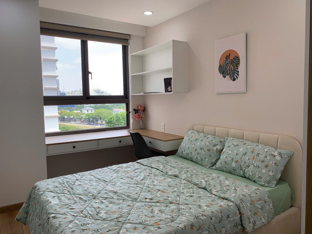 phong ngu 3 - Bán căn hộ Saigon South Residences. DT 95m2 Nhà đẹp- 3 Phòng ngủ-2wc- Lầu trung view thoáng- Giá 8.350 Tỷ