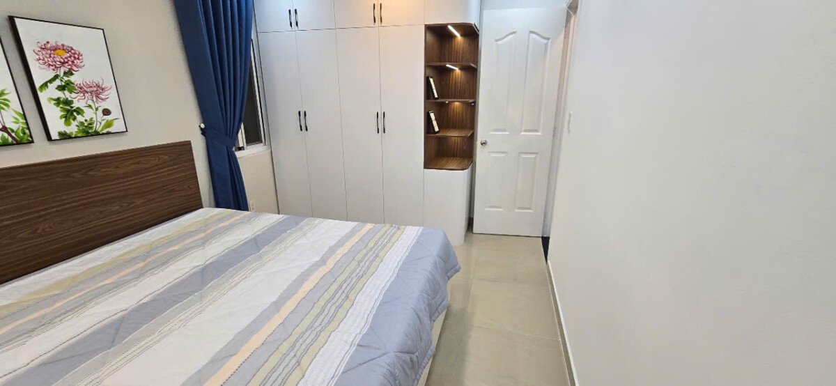 phong ngu can ho ban 20 - Cần bán căn hộ 68m2, chung cư Sky Garden 3, 02pn, giá 5.660 tỷ, xem nhà dễ.