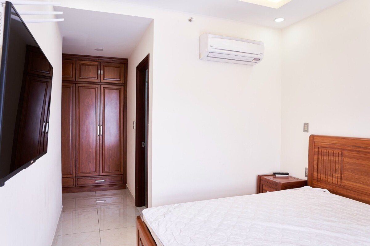 phong ngu can ho can ban 16 - Bán căn góc chung cư Scenic Valley 1, 03pn, giá 11 tỷ, nhà đang có hợp đồng thuê , 01 ô đậu xe ô tô.