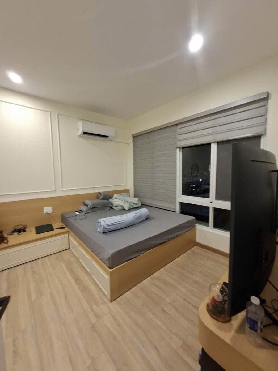 phong ngu chinh penthoyse - Bán Penthouse 2 sân tại Sky Garden 3. Tổng DT 250m2 Thiết kế 3 Phòng ngủ-4wc- Tặng kèm nội thất. Giá 13.2 Tỷ