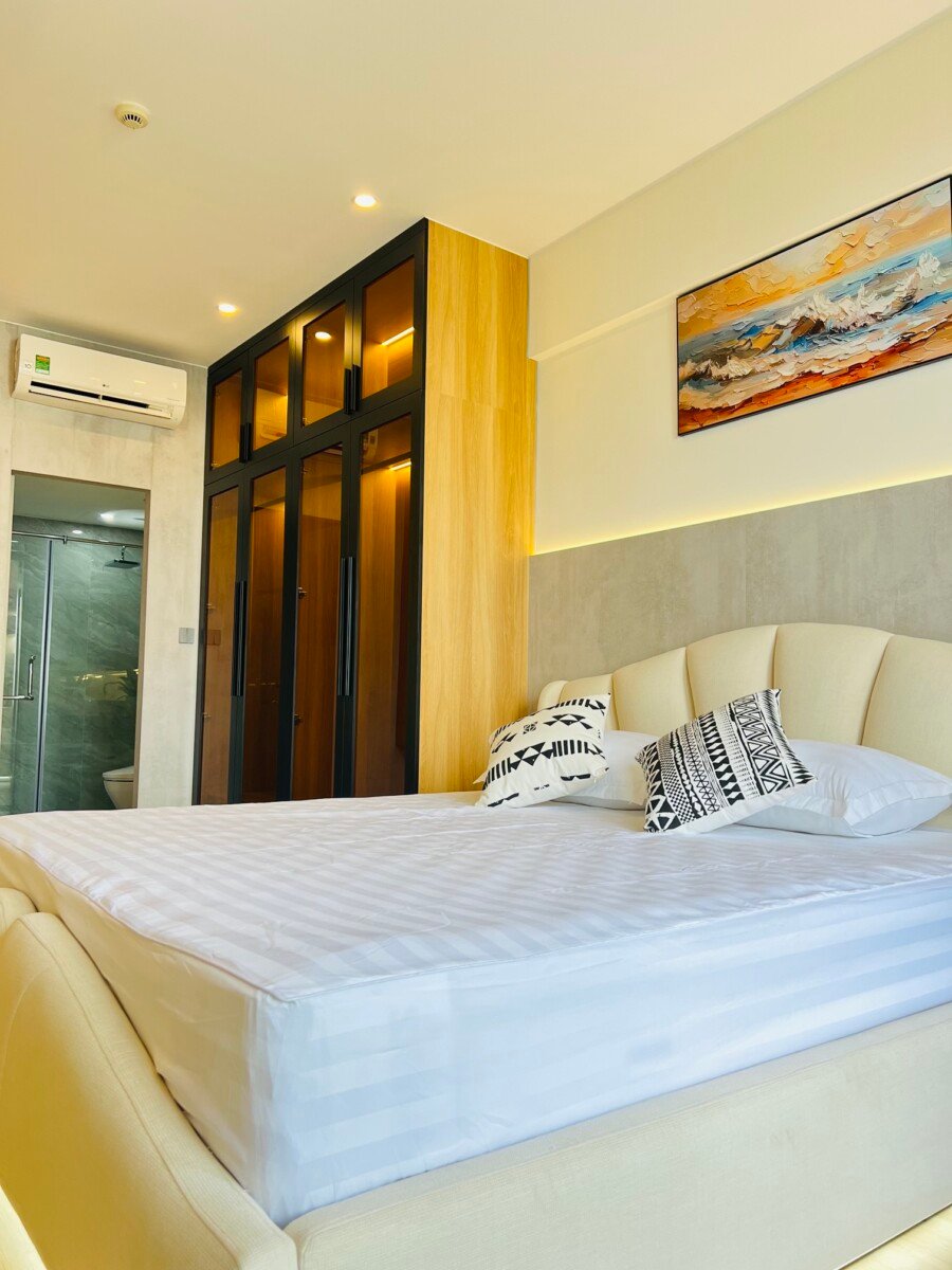 phong ngu hoan thien day du thiet bi cao cap - Giảm giá bán gấp căn hộ 3pn tòa B view sông chung cư Scenic Valley 1 phường Tân Mỹ