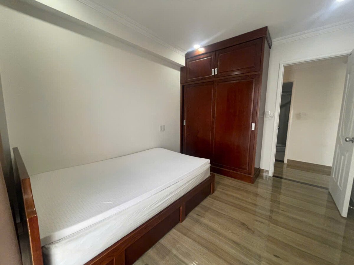 phong ngu nho 1 - Giảm giá bán gấp căn hộ 3pn tòa C chung cư Happy Valley phường Tân Hưng giá 8,7 tỷ