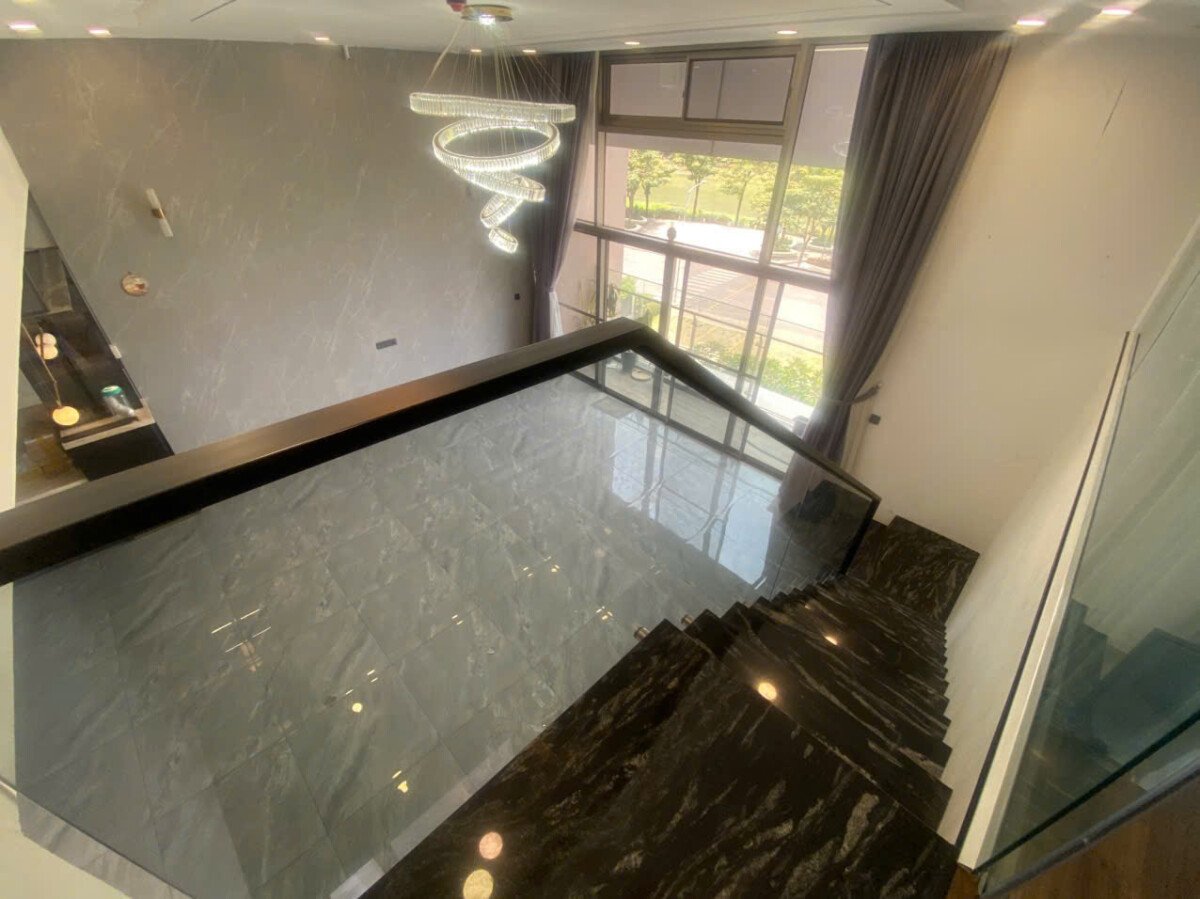 shop house cho thue - Cần cho thuê căn Shop House Midtown Tòa M7. DT sàn 100m2 Rất rộng rất thoáng- Giá chỉ 40 Triệu/Tháng