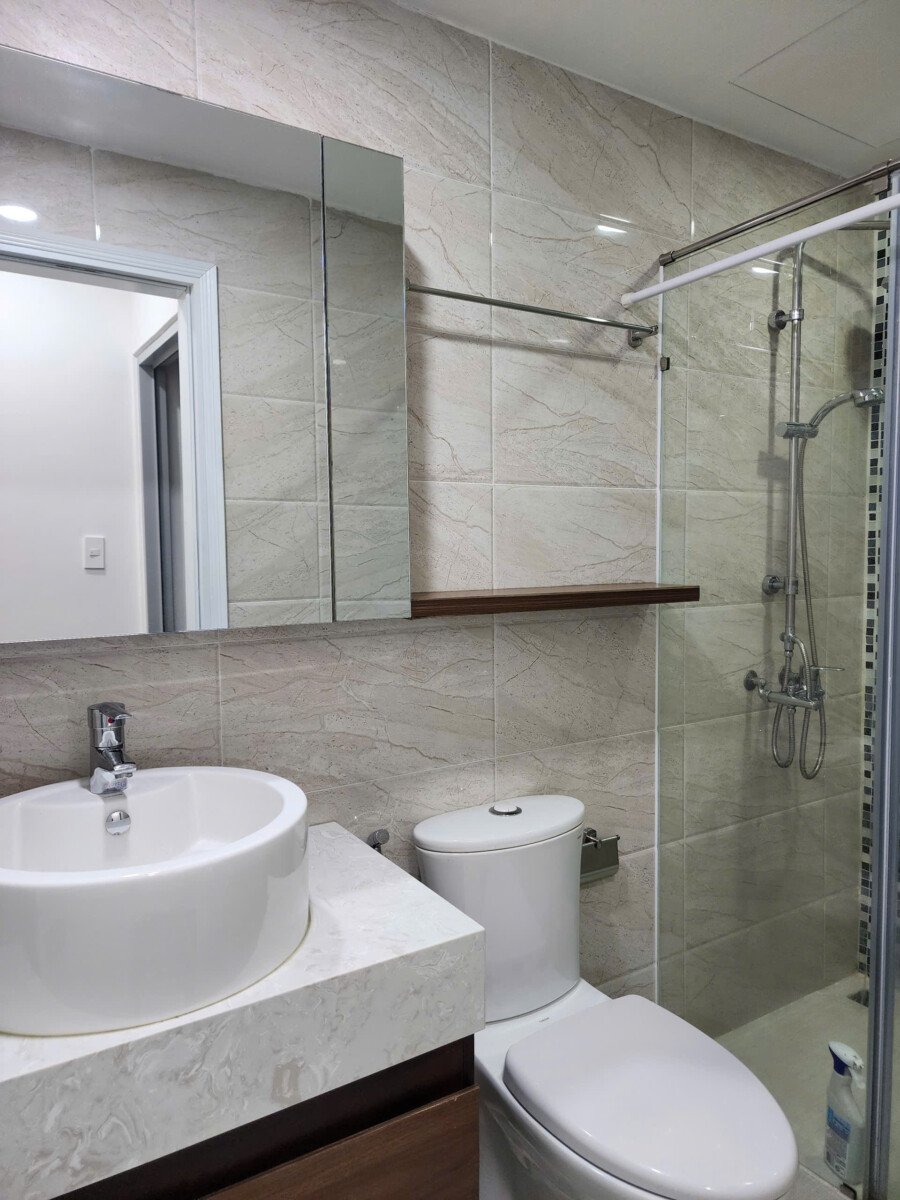 toilet 1 - Cho thuê căn hộ Scenic Valley 1. DT 80m2 Thiết kế 2 Phòng ngủ-2wc- View trực diện hồ bơi- Giá 25 Triệu/Tháng