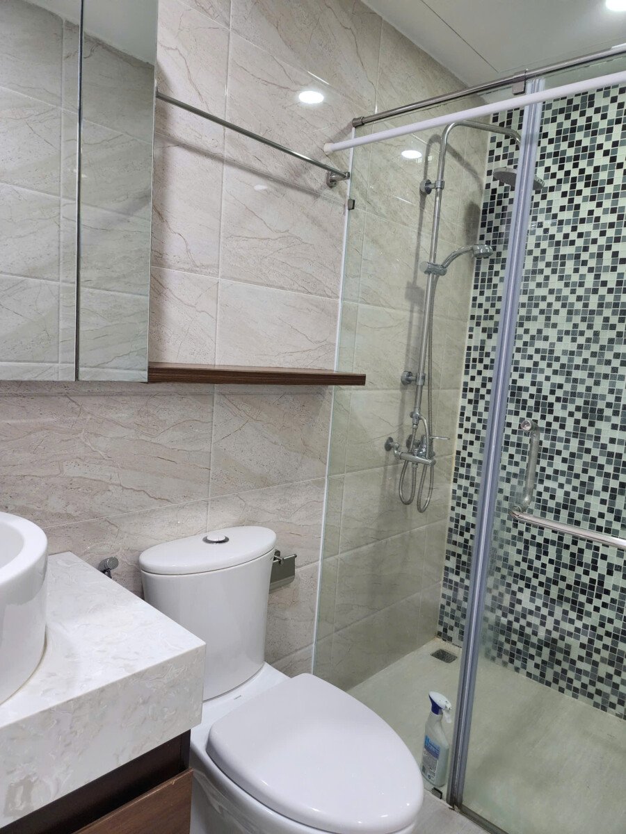 toilet 2 - Cho thuê căn hộ Scenic Valley 1. DT 80m2 Thiết kế 2 Phòng ngủ-2wc- View trực diện hồ bơi- Giá 25 Triệu/Tháng