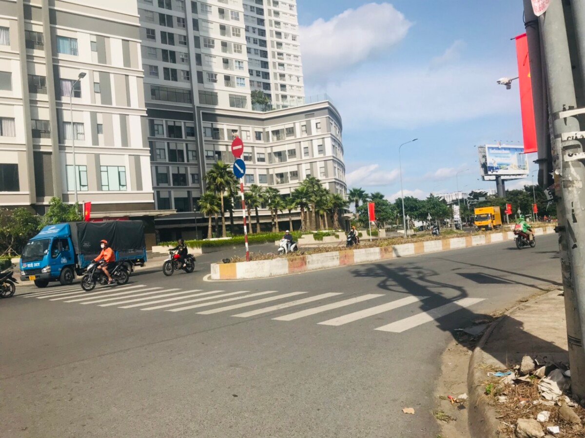 vi tri nha ban lien ke chung cu sunrise city - Giá mua bán cặp nhà phố mặt đường Nguyễn Thị Thập kdc Him Lam phường Tân Hưng T4/2026