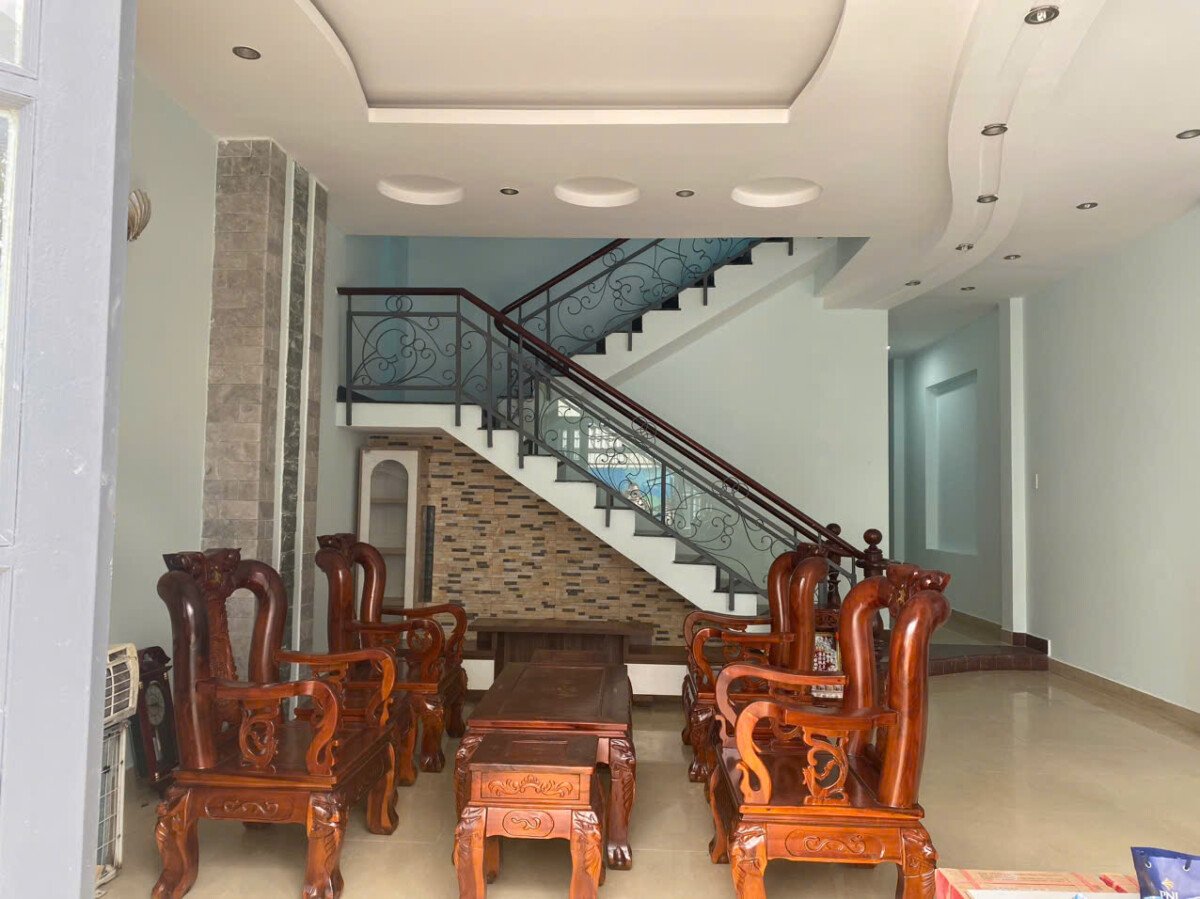 2 - Cho Thuê Nhà mới đẹp HXH Nguyên Căn 3 View Q1, Phường Phú Thuận ( Q7 CŨ )