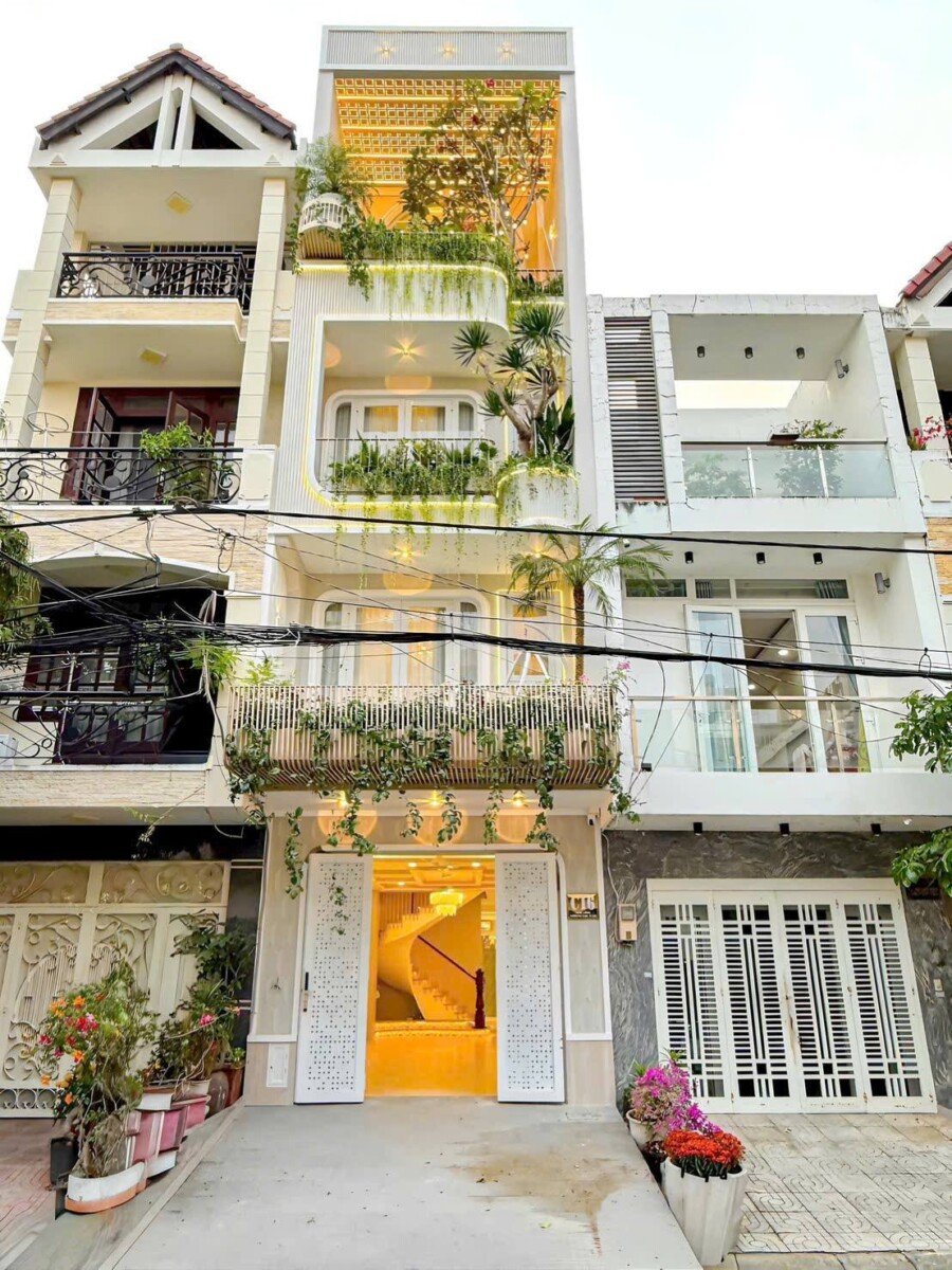 689490162 1685619709103663 8259875913280697100 n - SIÊU PHẨM NHÀ PHỐ HIỆN ĐẠI KHU NAM LONG, ĐƯỜNG PHÚ THUẬN