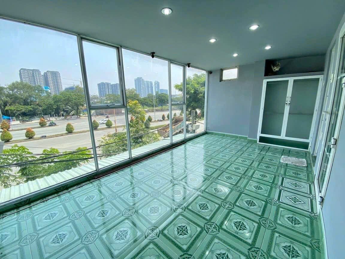 9 1 - Cho Thuê nhà nguyên căn MT Nguyễn Văn Linh ( rộng 120m 14 làn xe ) P. Tân Mỹ, ( Q7 cũ ) sát bên phòng công chứng Tân Thuận