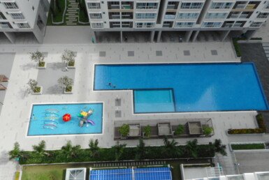 Giảm giá bán gấp căn hộ 3pn tòa D Scenic Valley 1, view hồ bơi, diện tích 107m2, có ô xe, giá 9,150 tỷ