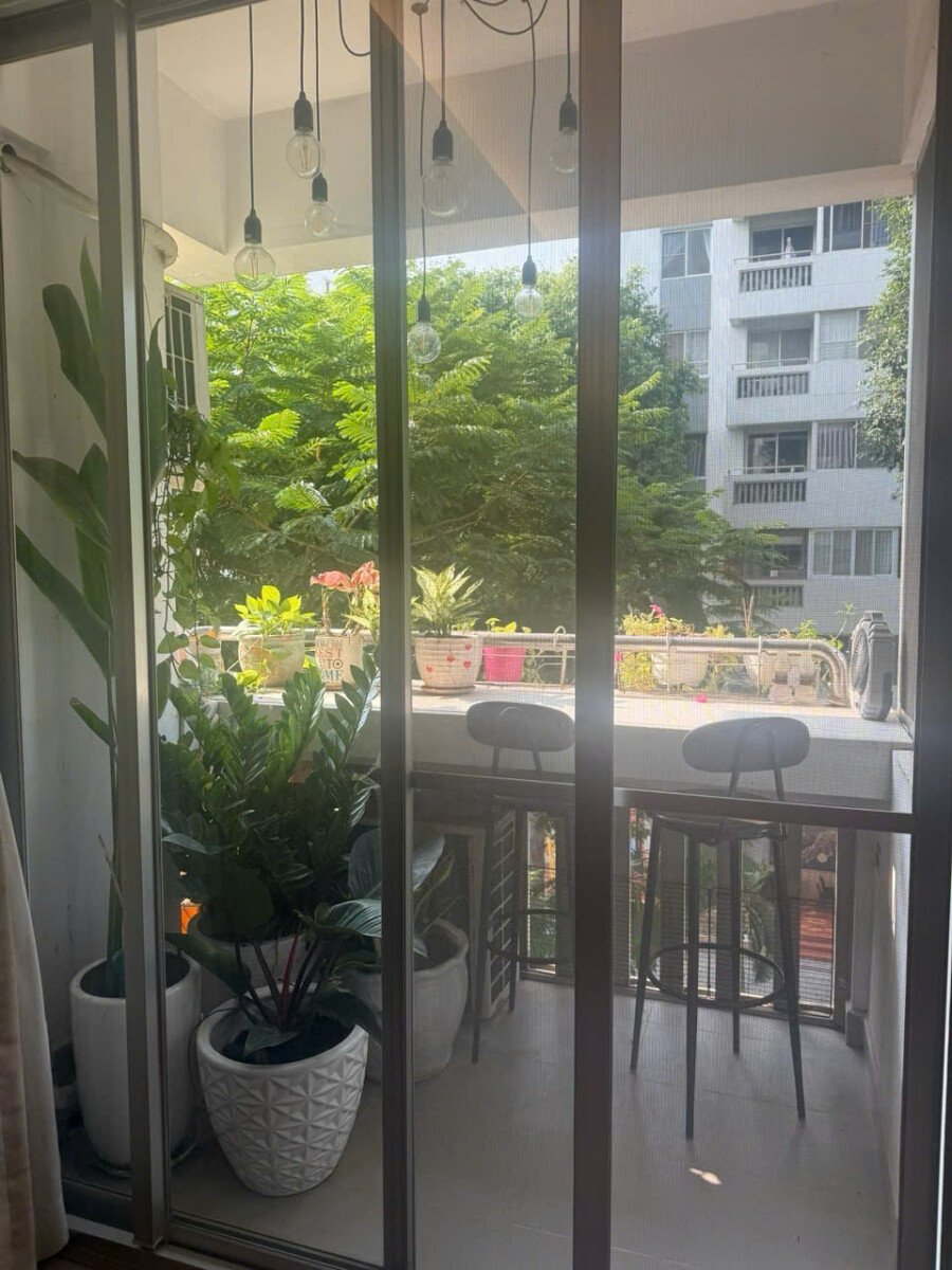 balcony phong khach - Giá mua bán căn hộ 3pn tòa A chung cư Mỹ Khánh 4 phường Tân Hưng T5/2026