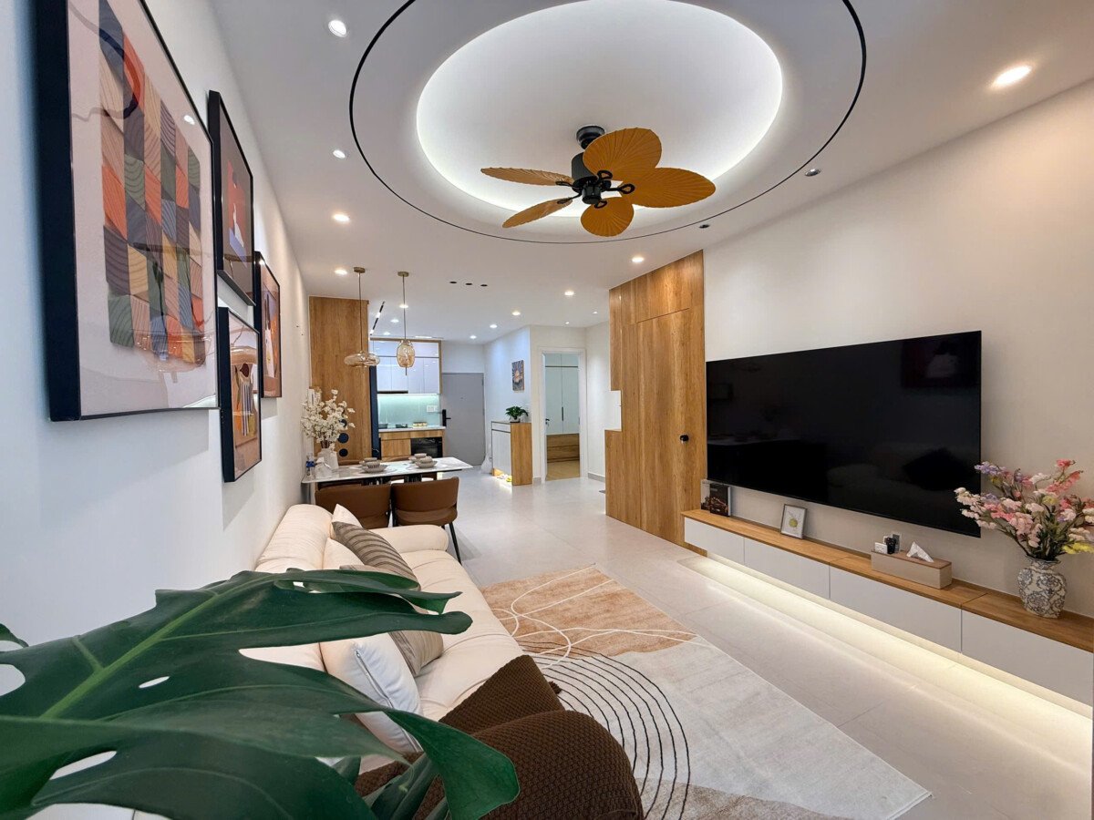 ban can ho dep cap cap tai sky 2 4 - Bán nhanh căn hộ Sky Garden 2. DT 71m2 Nhà đẹp- Nội thất cao cấp- 2 Phòng ngủ- Giá 5.850 Tỷ