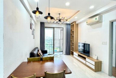 Bán nhanh căn hộ giá tốt tại Saigon South Residences. DT 75m2 Lầu trung-2 Phòng-2wc- Giá chỉ 5.850 Tỷ