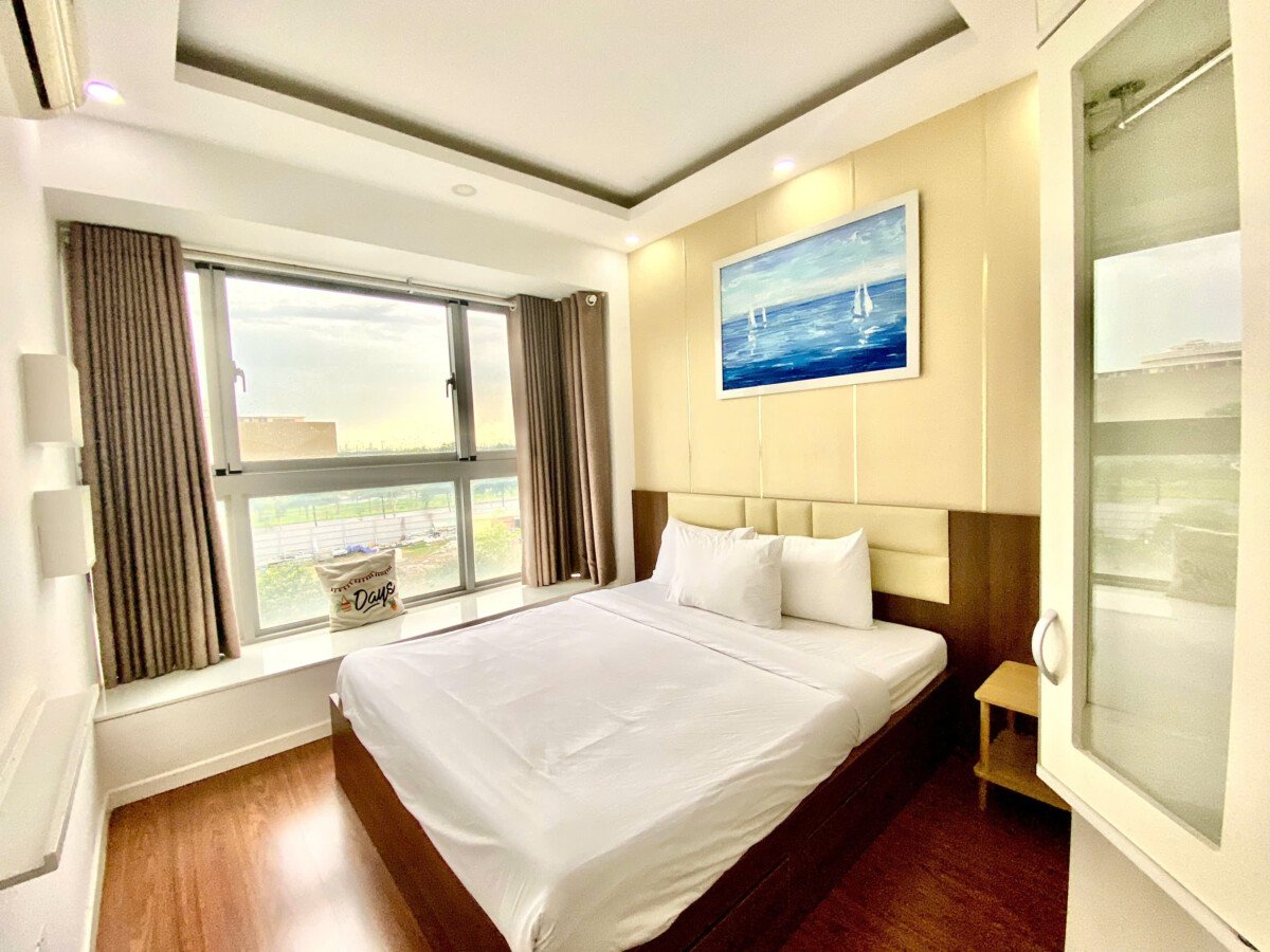 ban can ho scenic valley 1 6 - Bán căn hộ Scecnic Valley 1. DT 71m2 View thoáng- 2 Phòng-2wc- Nội thất đầy đủ- Đã có sổ- Giá 7.6 Tỷ