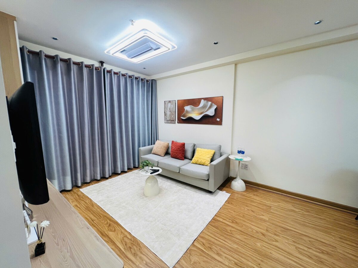 ban can hp scenic valley 1 13 - Giảm 50 Triệu bán nhanh căn hộ Scenic Valley 1. DT 77m2 Nhà đẹp 2 phòng-2wc- Nội thất như hình- Giá 7.9 Tỷ