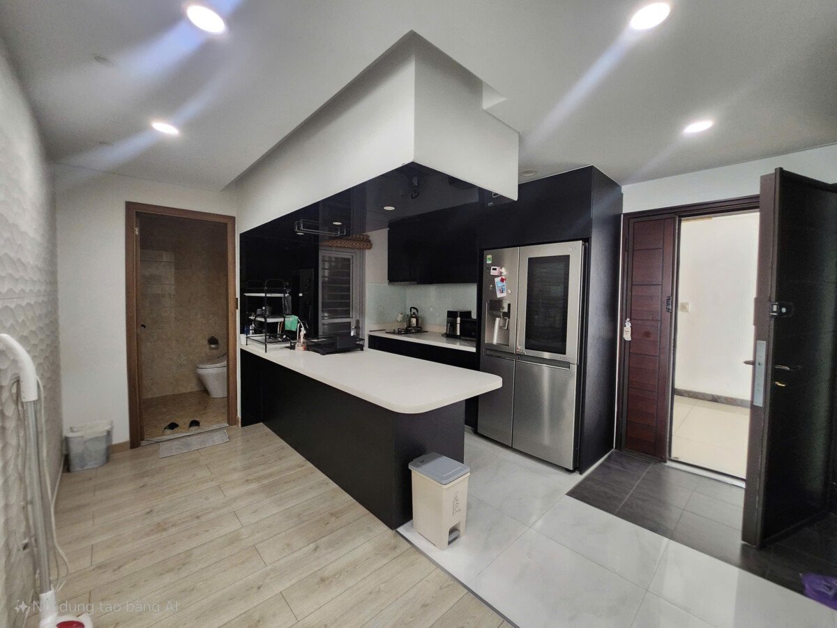 bep can ho ban 22 - Bán căn hộ chung cư Scenic Valley 1, blook Vip, 101m2, giá 9.4 tỷ, nhà đẹp, đầy đủ nội thất.