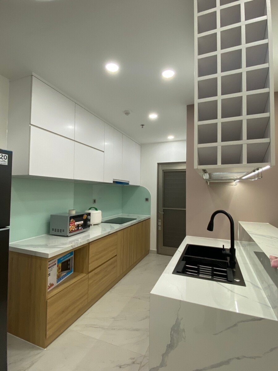 bep can midtown cho thue - Cho thuê căn hộ Midtown Tòa M7. DT 84m2 Nhà đẹp thiết kế 2 Phòng ngủ-2wc- Nội thất đầy đủ- Giá 26 Triệu/Tháng